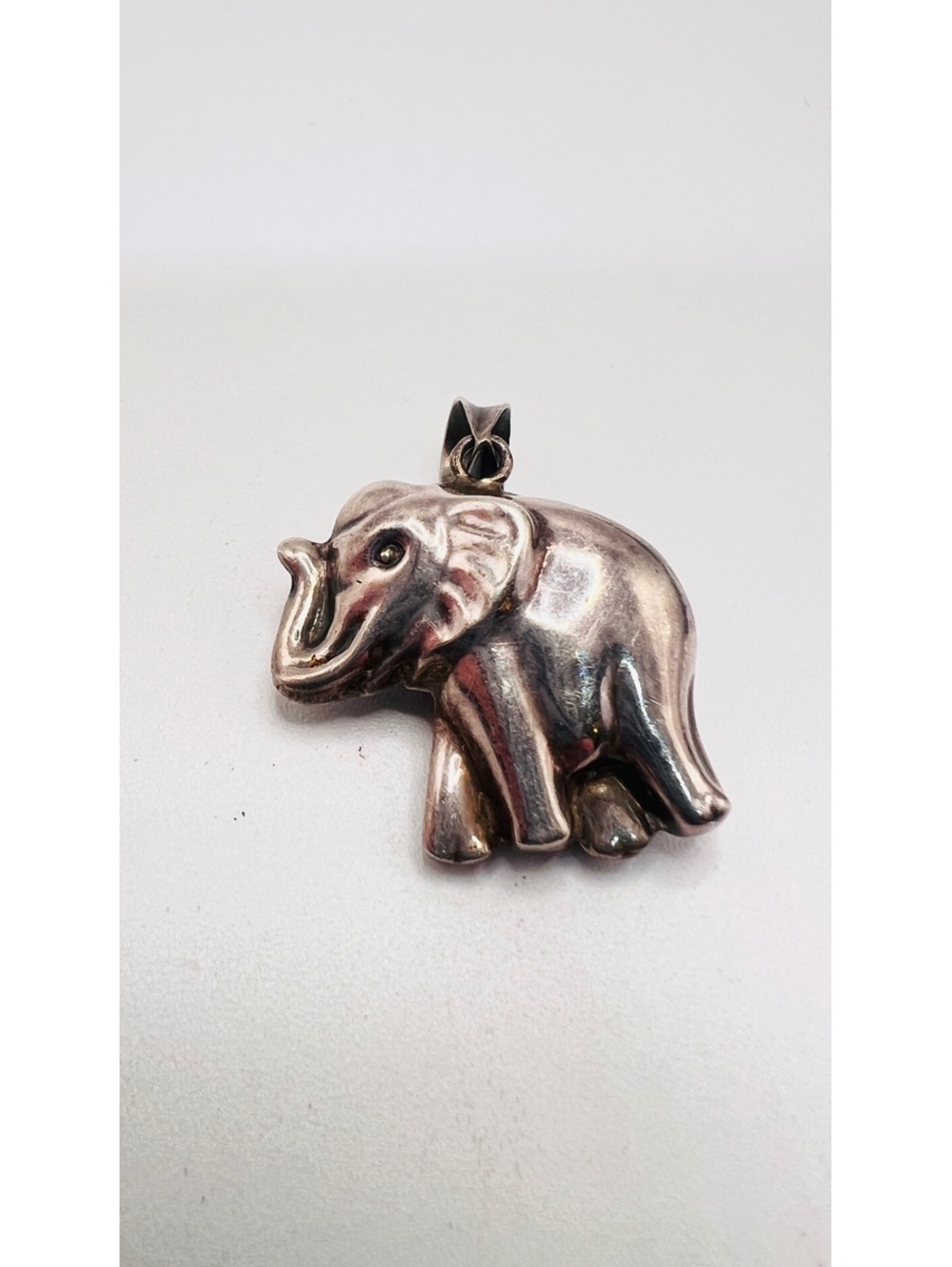 Vintage 925 Sterling Silver 3D Elephant Pendant Charm 4.57g